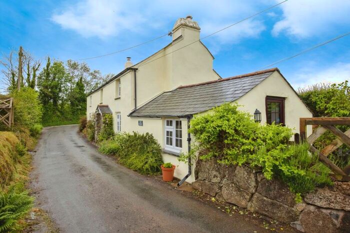 3 Bedroom Detached House For Sale In Fenton Pitts, Bodmin, Cornwall, PL30