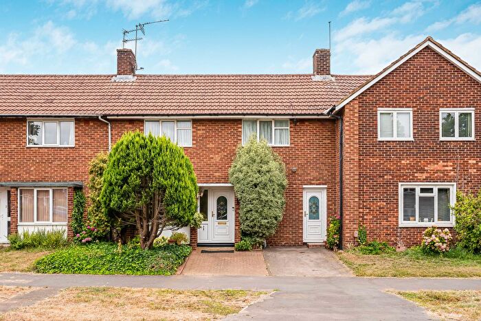 3 Bedroom Terraced House For Sale In Heronswood Road, Welwyn Garden City, Hertfordshire, AL7