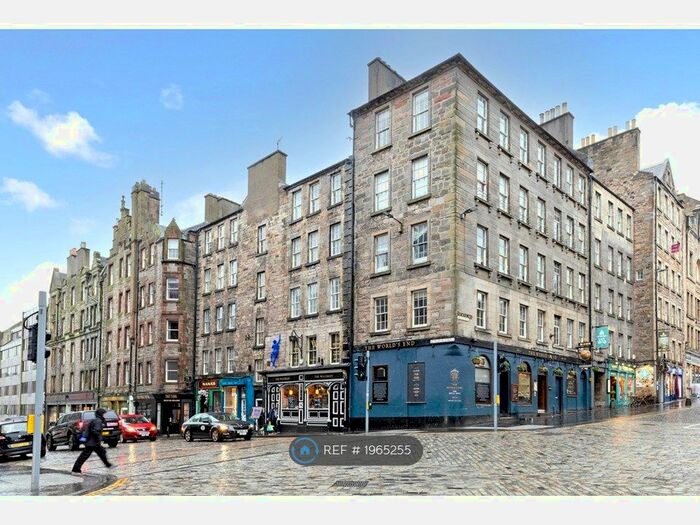 2 Bedroom Flat To Rent In St Mary's Street, Edinburgh, EH1