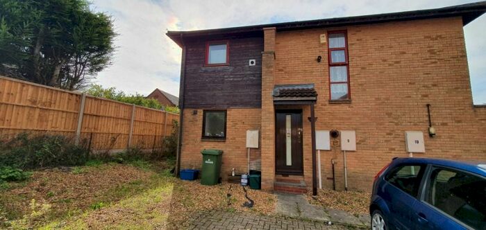 1 Bedroom Maisonette To Rent In Hambleton Grove, Emerson Valley, Milton Keynes MK4