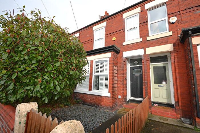 2 Bedroom Terraced House For Sale In Ventnor Road, Stockport, SK4