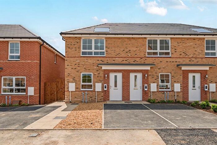 2 Bedroom End Of Terrace House To Rent In Bedroom End Of Terrace House In Dandelion Drive, Cramlington, NE23