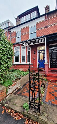 1 Bedroom Terraced House To Rent In Singlewell Road, Gravesend, Kent, DA11