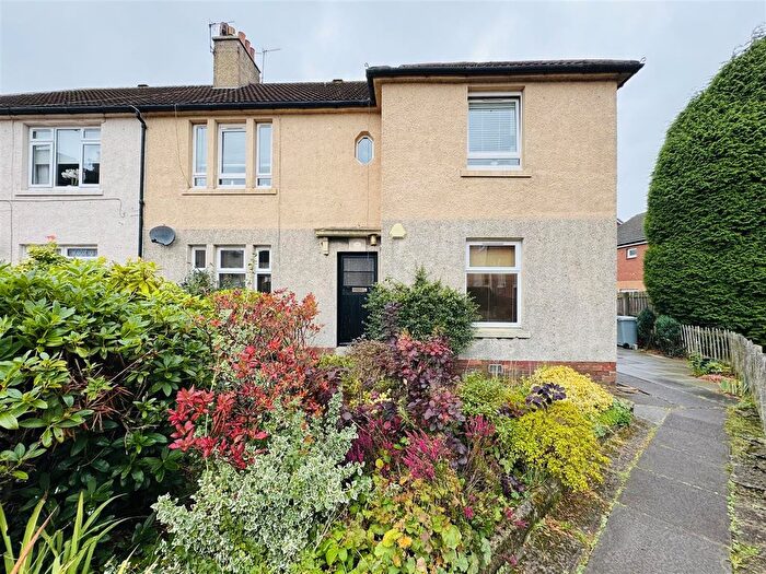 2 Bedroom Flat For Sale In Sneddon Terrace, Hamilton, ML3