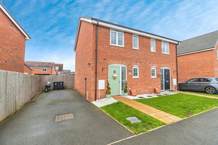 2 Bedroom Semi-Detached House For Sale In Victoria Grove, Flitwick, Bedford, MK45