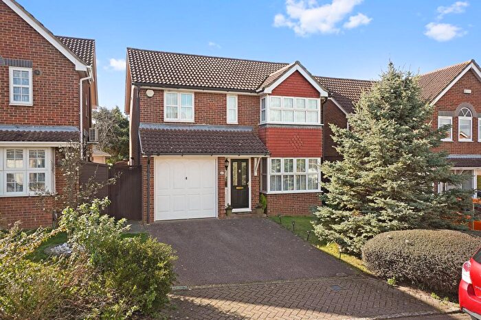 4 Bedroom Detached House To Rent In Grizedale Close, Rochester, ME1