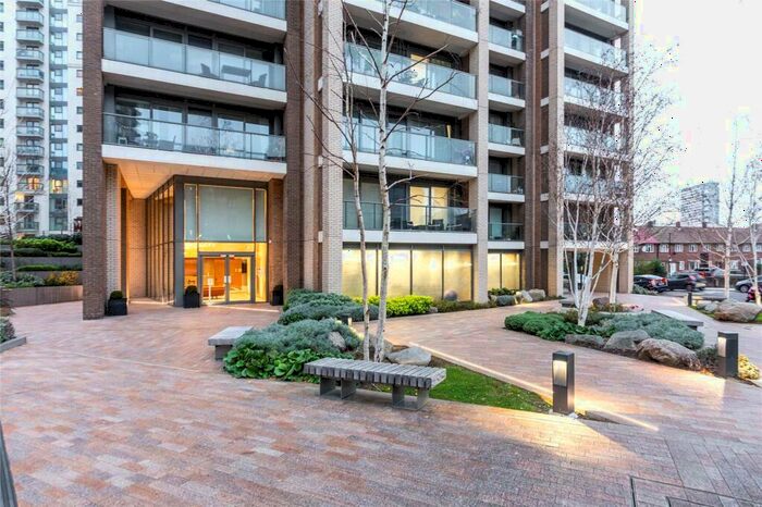 2 Bedroom Flat To Rent In Heritage Tower, East Ferry Road, Crossharbour, Canary Wharf, South Quay, London, E14