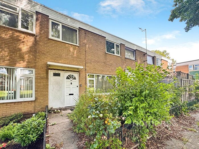 3 Bedroom Terraced House For Sale In Holywell Close, Farnborough, Hampshire, GU14