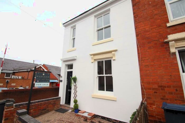 3 Bedroom End Of Terrace House To Rent In Bull Street, Harborne, Birmingham, B17