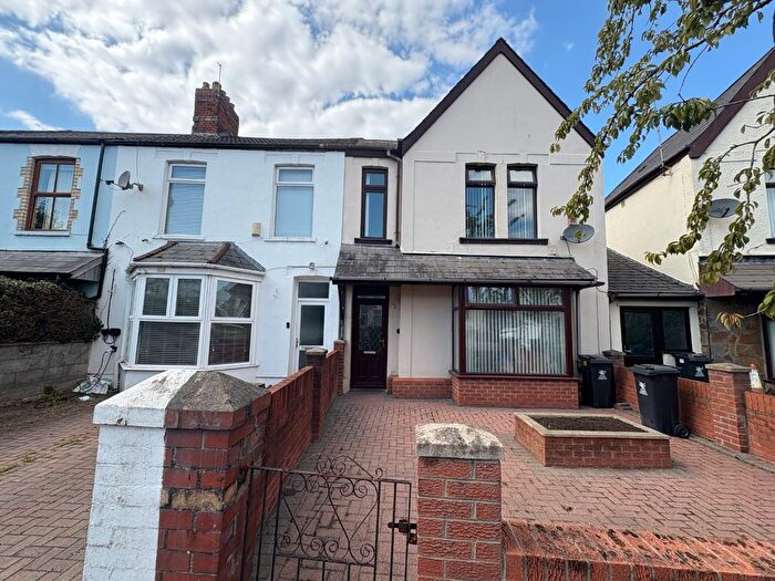 3 Bedroom Semi-Detached House To Rent In Richards Terrace, Cardiff, South Glamorgan, CF24