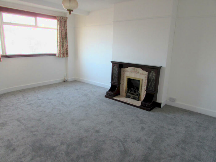2 Bedroom Maisonette To Rent In The Ridgeway, North Harrow, Middlesex, HA2