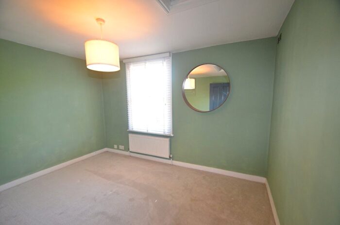 1 Bedroom Semi-Detached House To Rent In Limes Road, Beckenham, BR3