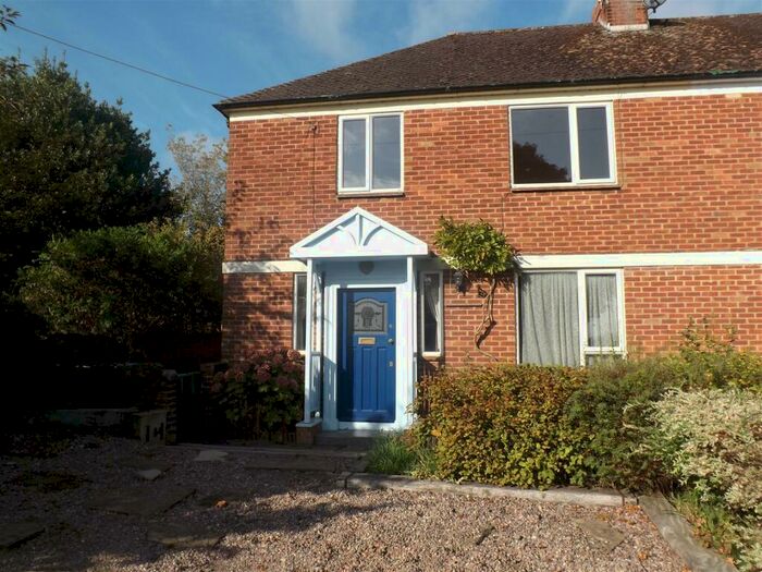 3 Bedroom House To Rent In Hightown Road, Banbury, OX16