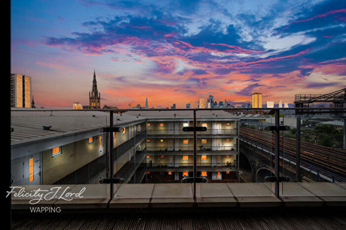 1 Bedroom Flat For Sale In Devonport Street, London, E1