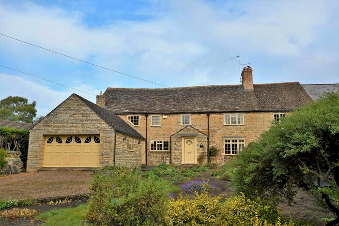 4 Bedroom Barn Conversion For Sale In Mill Lane, Newstead, Stamford, PE9