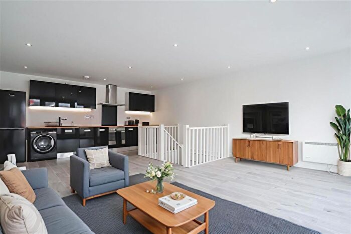 2 Bedroom Flat For Sale In Wharfside Apartments, Prospect Terrace, Bury, BL8