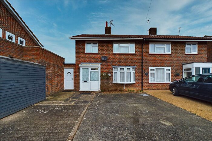 3 Bedroom Semi-Detached House To Rent In Warren Drive, Ifield, Crawley, West Sussex, RH11