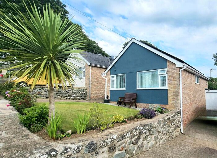 3 Bedroom Detached Bungalow For Sale In Llwyn Ynn, Talybont, LL43