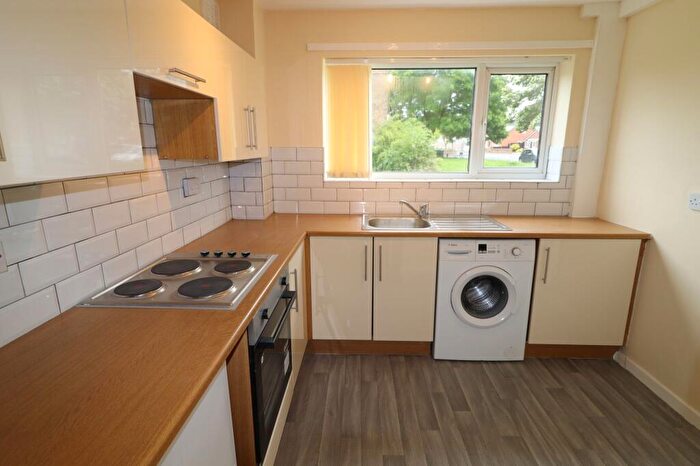 1 Bedroom Flat To Rent In Harlech Close, Loughborough, LE11