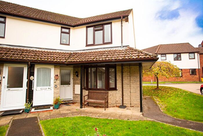 2 Bedroom Flat For Sale In The Maltings, Chard, TA20