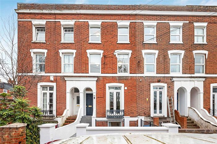 4 Bedroom Terraced House For Sale In Lorne Street, Reading, RG1