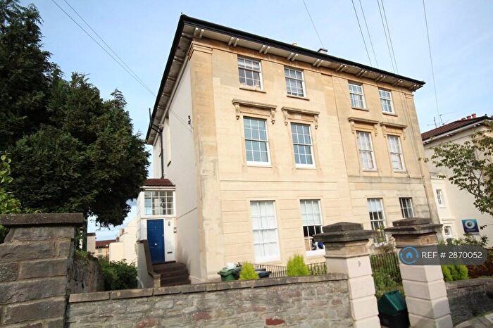 2 Bedroom Flat To Rent In Victoria Walk, Bristol, BS6