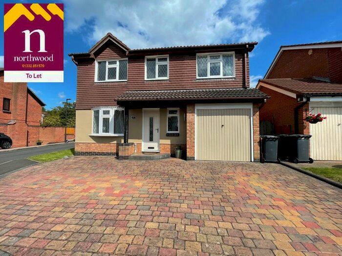 4 Bedroom Detached House To Rent In Bramley Dale, Church Gresley, Derby, DE11