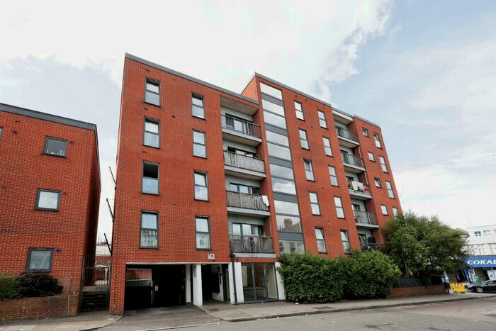 2 Bedroom Flat To Rent In Grant Road, Harrow, HA3