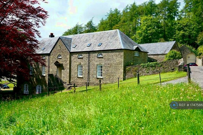 3 Bedroom Semi-Detached House To Rent In Llanharan, Pontyclun, CF72