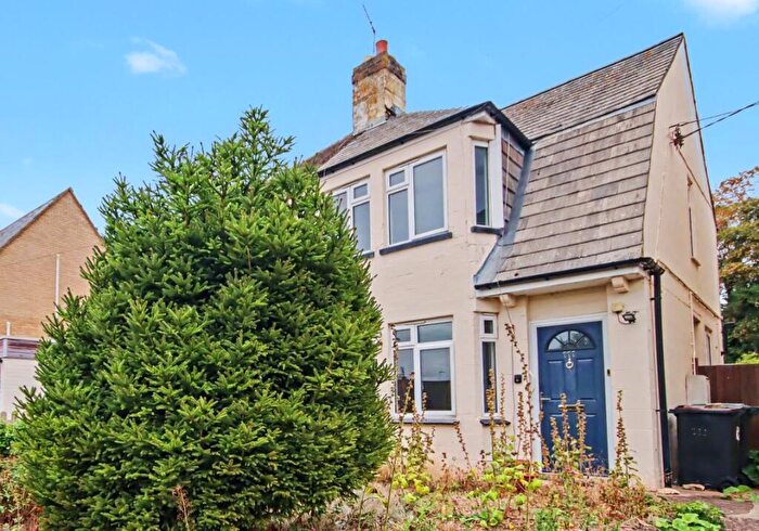 2 Bedroom Semi-Detached House For Sale In Benefield Road, Oundle, Peterborough, Cambridgeshire, PE8