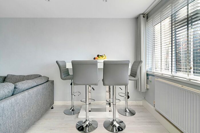 1 Bedroom Flat For Sale In Blaydon Close, Northumberland Park, London, N17