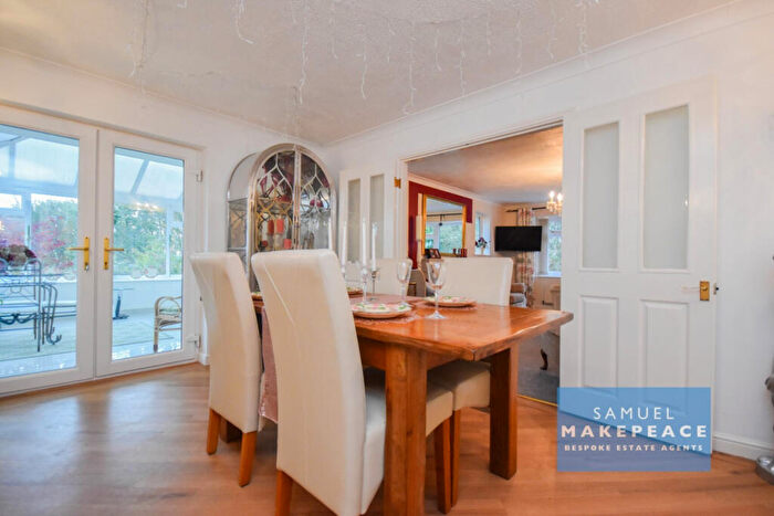 4 Bedroom Bungalow For Sale In Dee Close, Talke, Stoke-on-Trent, ST7