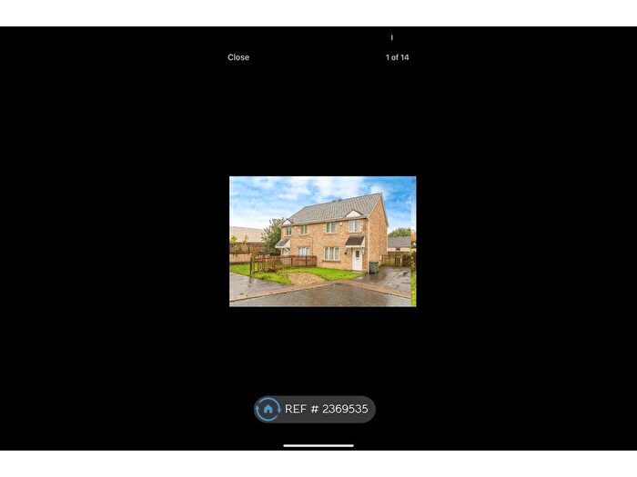 3 Bedroom Semi-Detached House To Rent In Gilynda Close, Bradford, BD8