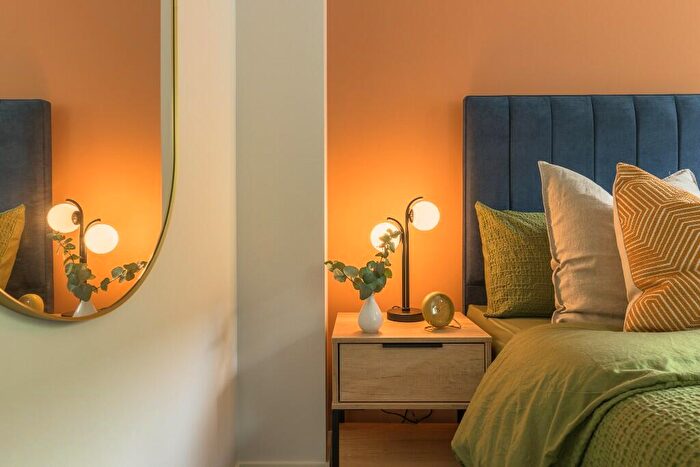 1 Bedroom Apartment To Rent In Dalian St Vincent Street, Glasgow, G2