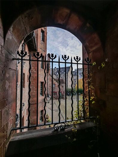 1 Bedroom Flat To Rent In Well Court, Dean Path, Edinburgh, Midlothian, EH4