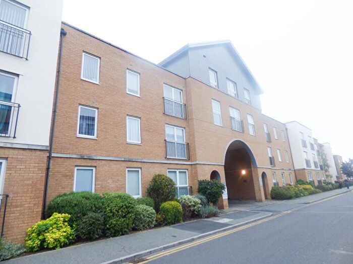 1 Bedroom Flat To Rent In Optical Court, Southend-on-Sea, SS2