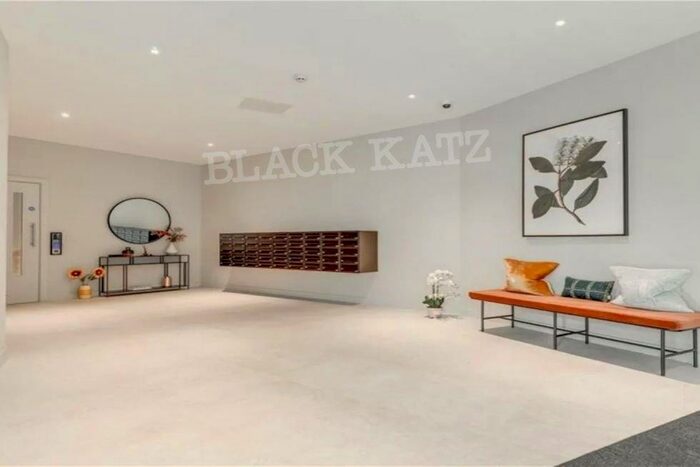 1 Bedroom Flat To Rent In Coster Avenue, N4