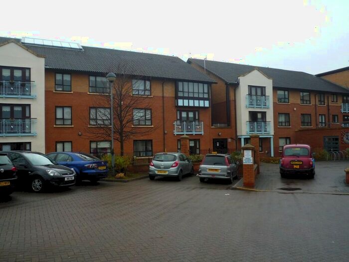 2 Bedroom Sheltered Housing To Rent In Porchfield Close, Liverpool, Merseyside, L11