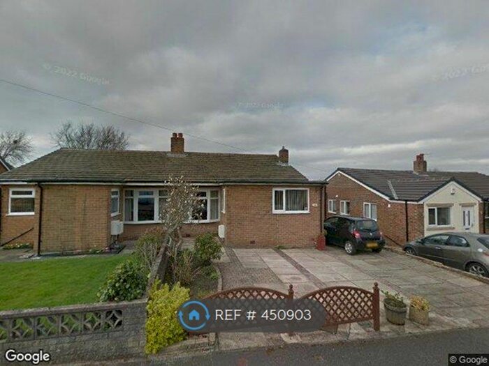 3 Bedroom Bungalow To Rent In Marten Drive, Netherton, HD4