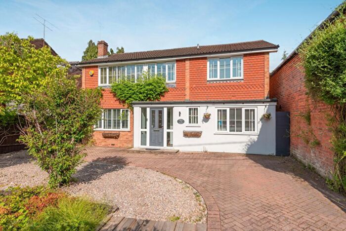 4 Bedroom Detached House To Rent In New Road, Ascot, SL5