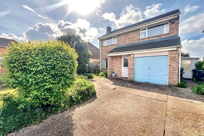 4 Bedroom Detached House For Sale In Laverstock, SP1