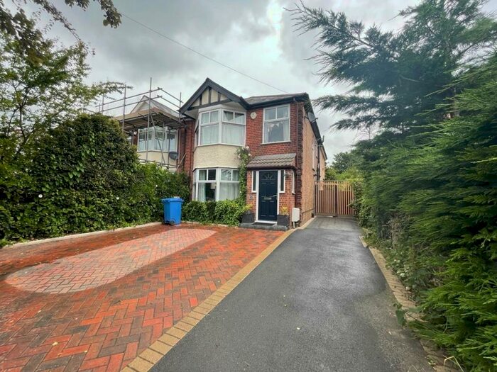 4 Bedroom Semi-Detached House To Rent In Colchester Road, Ipswich, IP4
