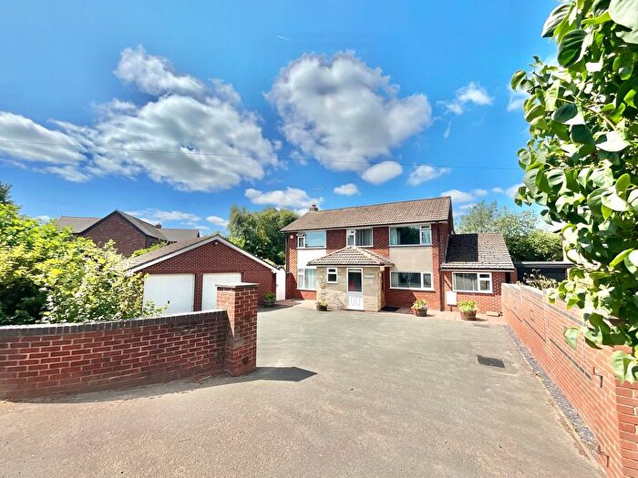 4 Bedroom Detached House For Sale In Adderley Road, Market Drayton, TF9