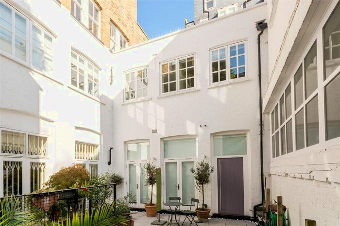 2 Bedroom Detached House To Rent In Paddington Street, London, W1U
