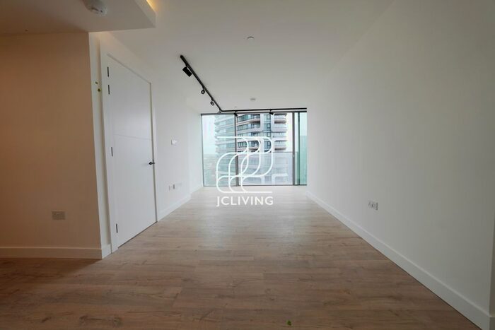 2 Bedroom Flat To Rent In Valencia Tower, London, EC1V