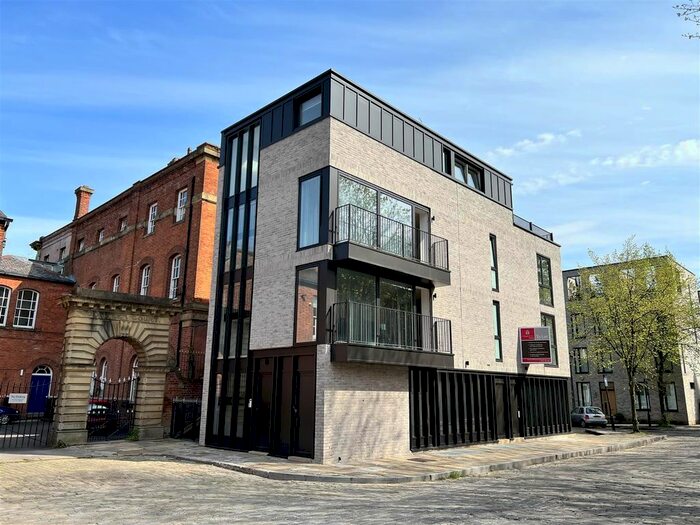 1 Bedroom Flat To Rent In Bank Place, Salford, M3