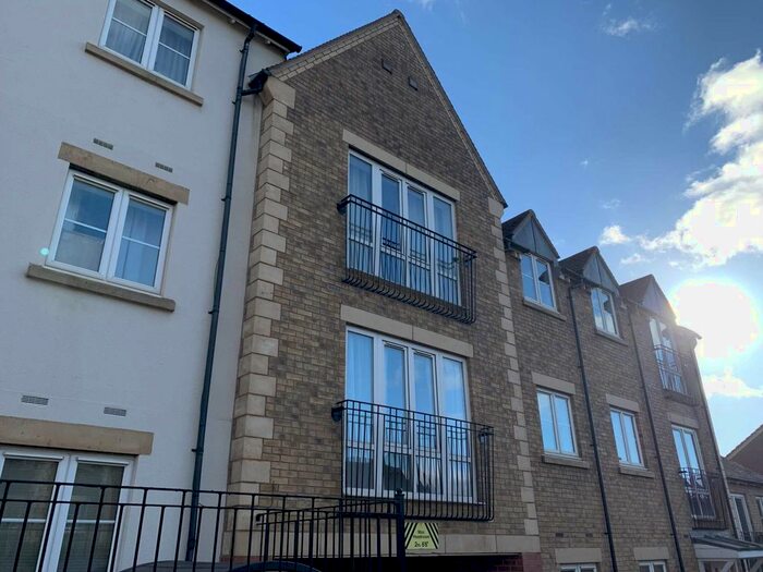 1 Bedroom Flat To Rent In Rosemary Drive, Banbury, OX16