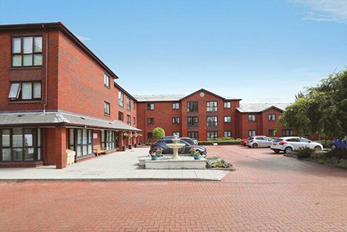 1 Bedroom Apartment For Sale In The Fountains, Ormskirk, L39