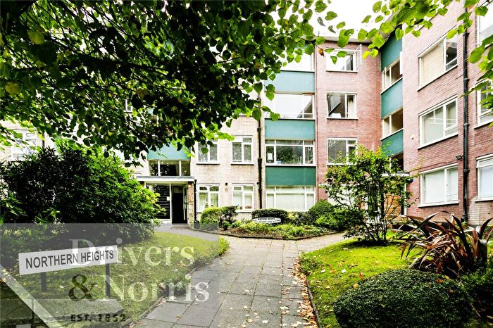 1 Bedroom Apartment To Rent In Northern Heights, Crescent Road, Crouch End, London, N8