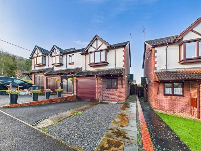 2 Bedroom End Of Terrace House For Sale In Hamwood Close, Weston-Super-Mare, North Somerset, BS24